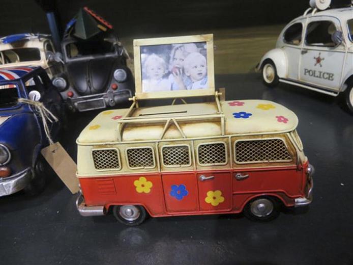 3707260091 METALNA KASICA MINI BUS SA RAMOM ZA SLIKU 