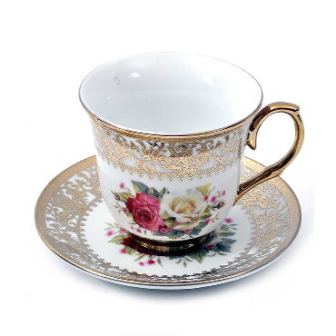 01915028 PORCELANSKE ŠOLJE BELO-ZLATNE SA RUŽAMA S/6
