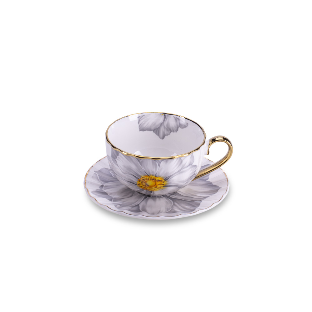 D-679A PORCELANSKE ŠOLJE BELE SA SIVIM CVETOM S/6 U POKLON KUTIJI