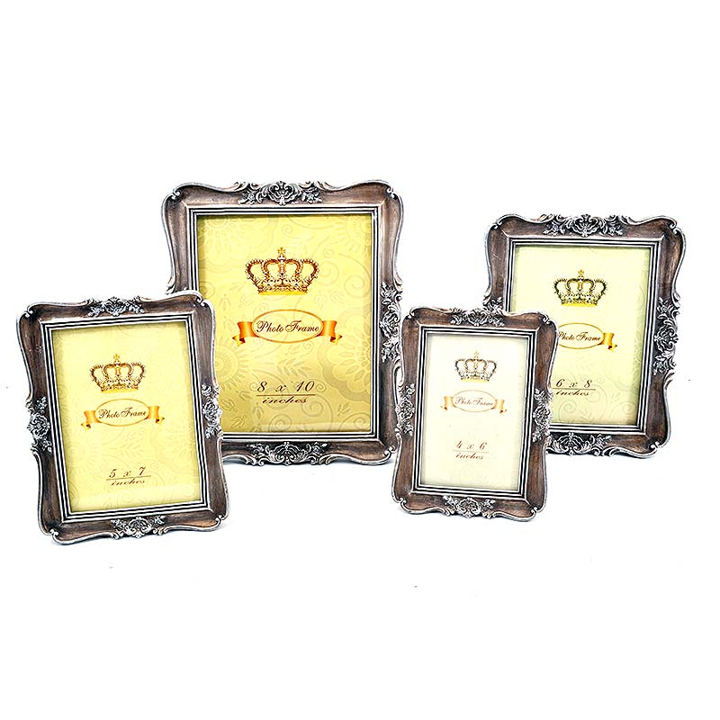 22325029 RAM ZA SLIKU OD POLIREZINA ANTIK SREBRNI 15*20cm