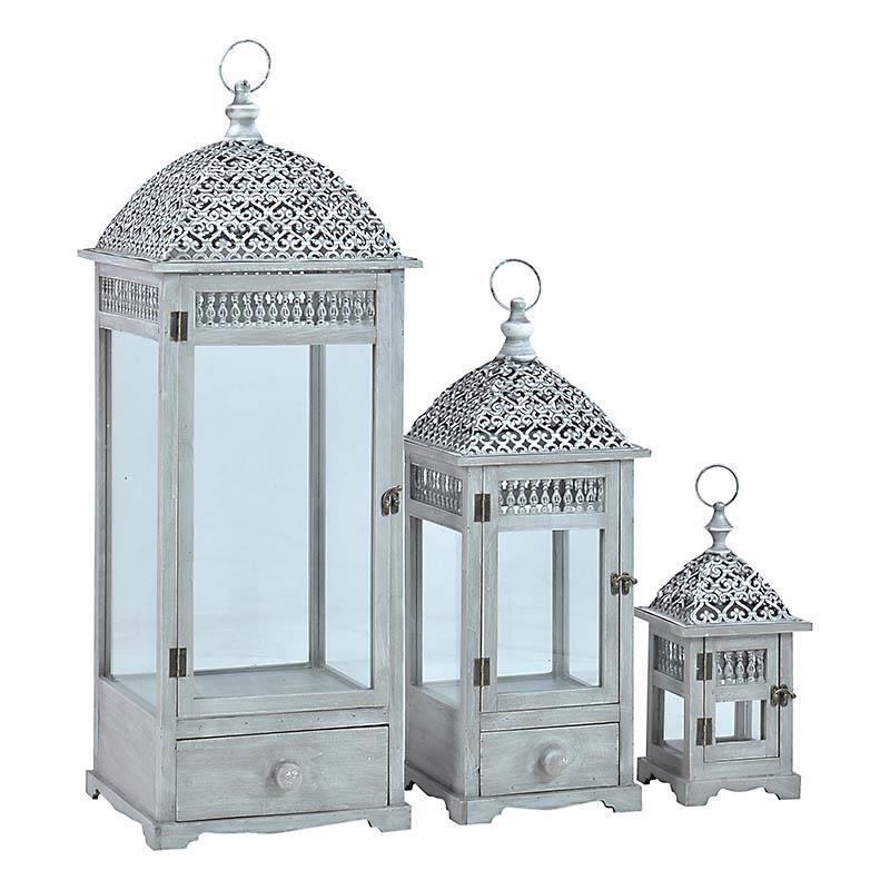 3709060009 SVEĆNJAK U OBLIKU FENJERA SIVI DRVO-METAL S/3 33*33*90cm